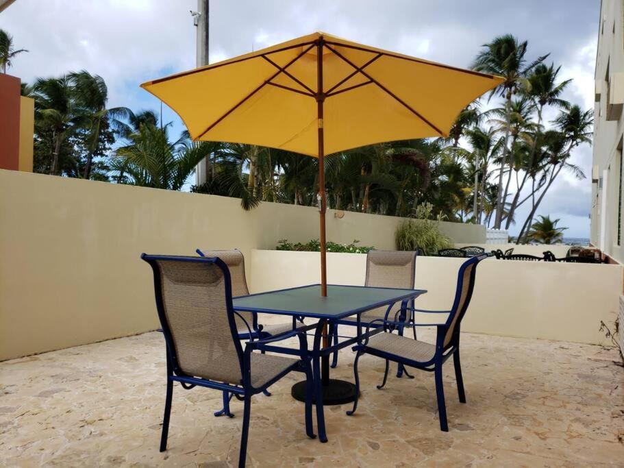 1St Level Unit Steps To Beach- Cold Air Conditioner At Poza Del Mar Luquillo Eksteriør billede